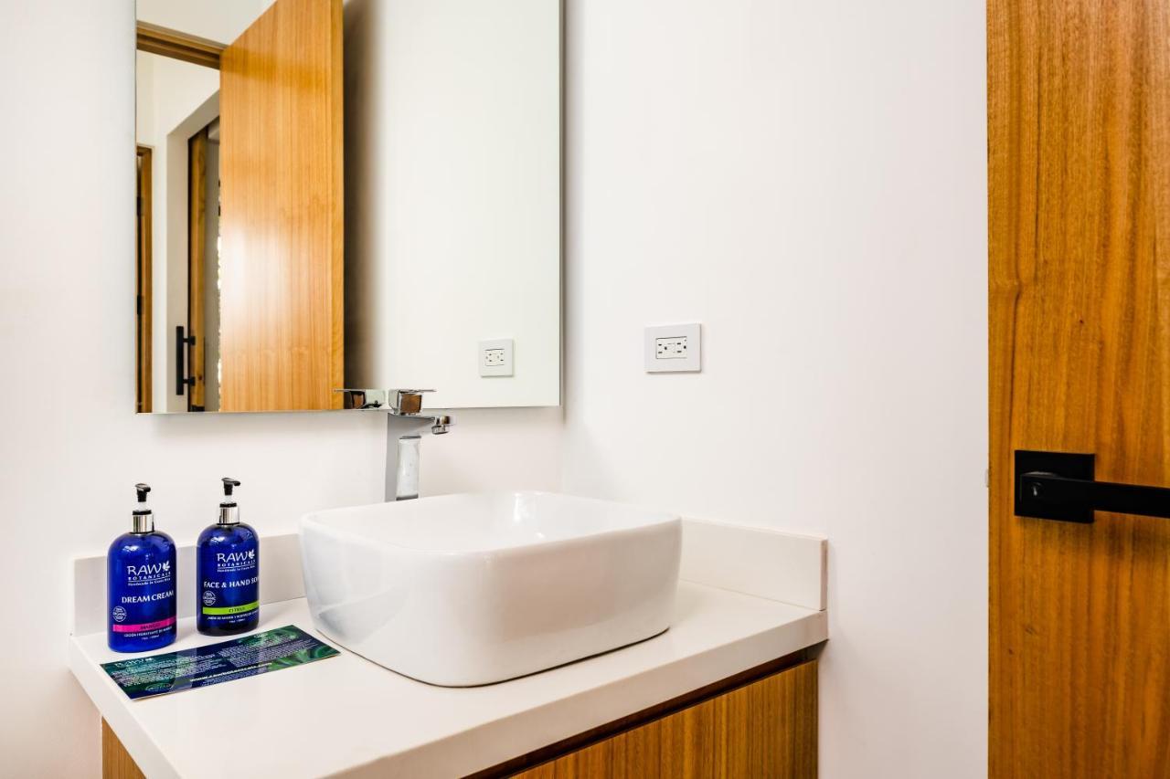 Mvillas Luxury Villas With Beach Club Access & Sauna Tamarindo Eksteriør bilde