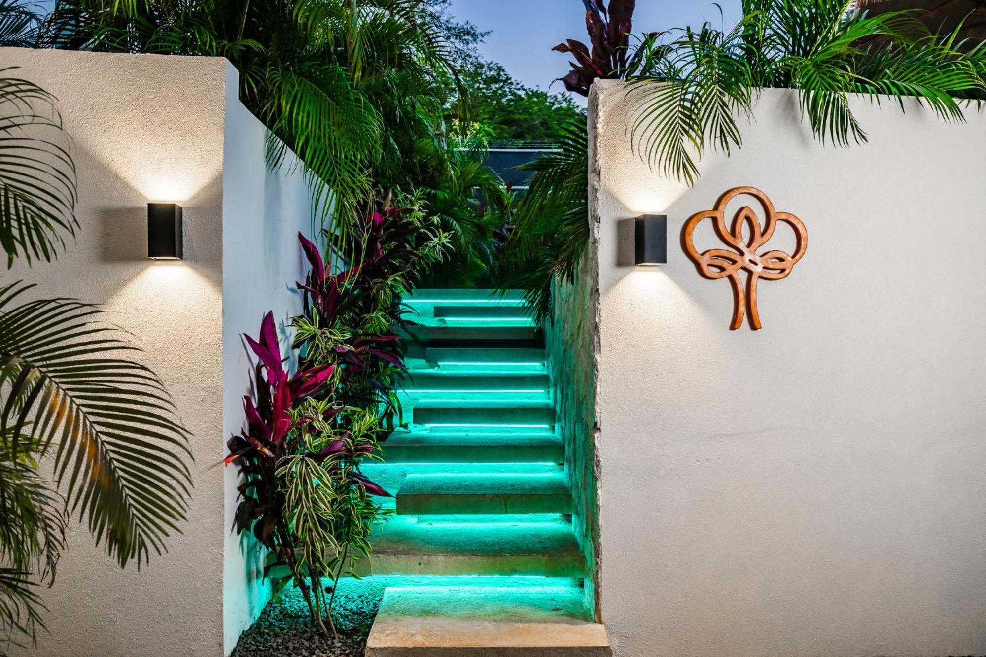Mvillas Luxury Villas With Beach Club Access & Sauna Tamarindo Eksteriør bilde